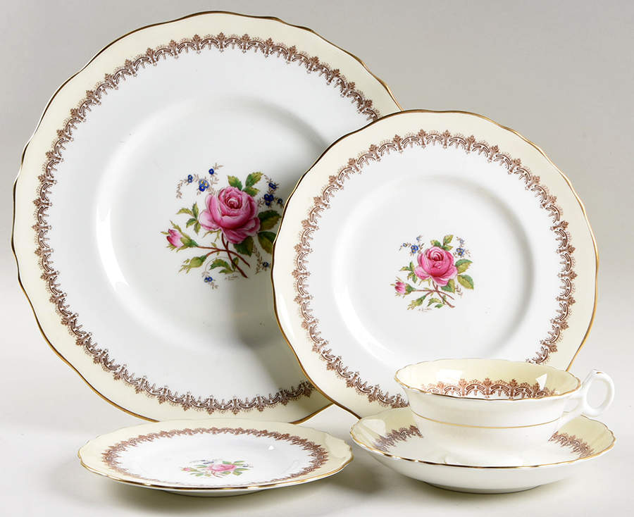 Ecstasy 5 Piece Place Setting by Royal Cauldon-1