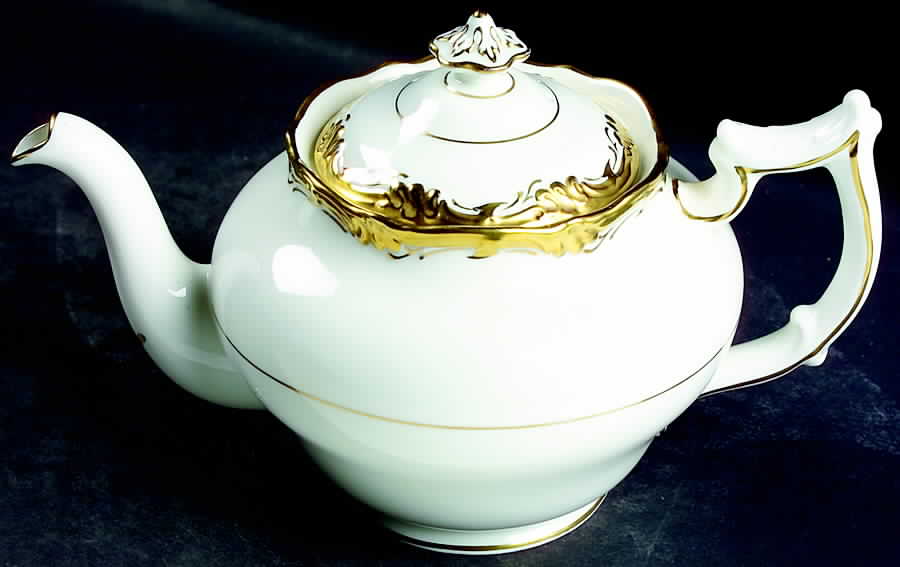 Eden Teapot & Lid by Royal Cauldon-1