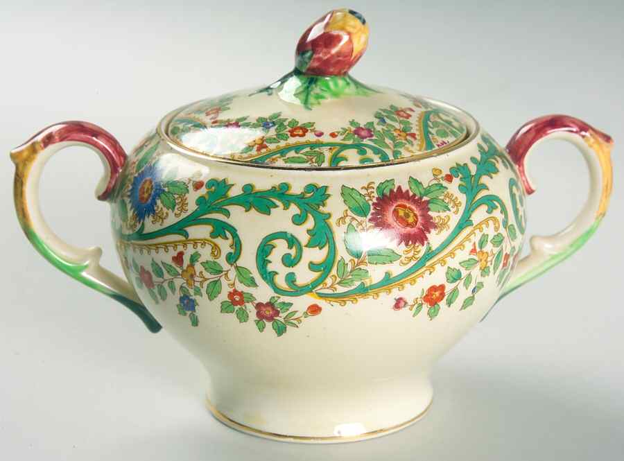 Evesham Sugar Bowl & Lid by Royal Cauldon-1