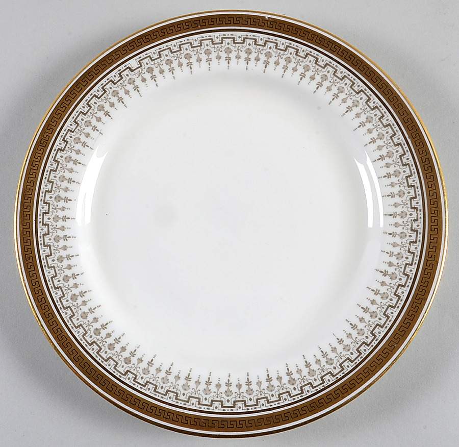 H8713 Luncheon Plate by Royal Cauldon-1