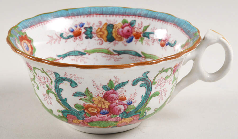 H9120 Aqua (Scalloped, White Background) Oversized Cup by Royal Cauldon-1