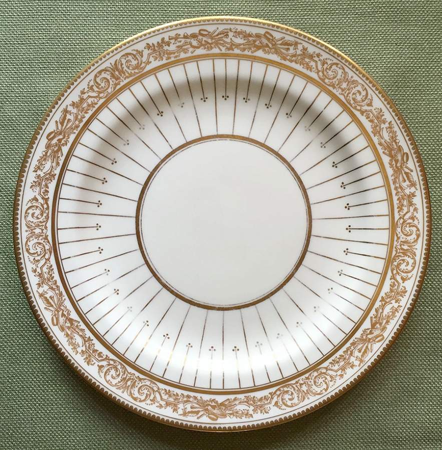 K3326 Salad Plate by Royal Cauldon-1