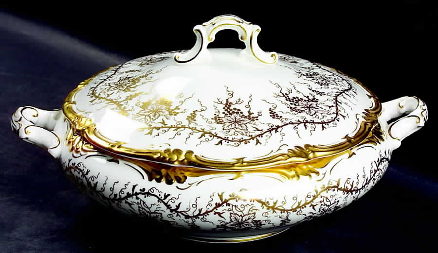 King's Plate White Round Covered Vegetable by Royal Cauldon-1