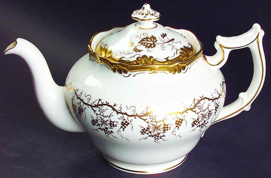 King's Plate White Teapot & Lid by Royal Cauldon-1