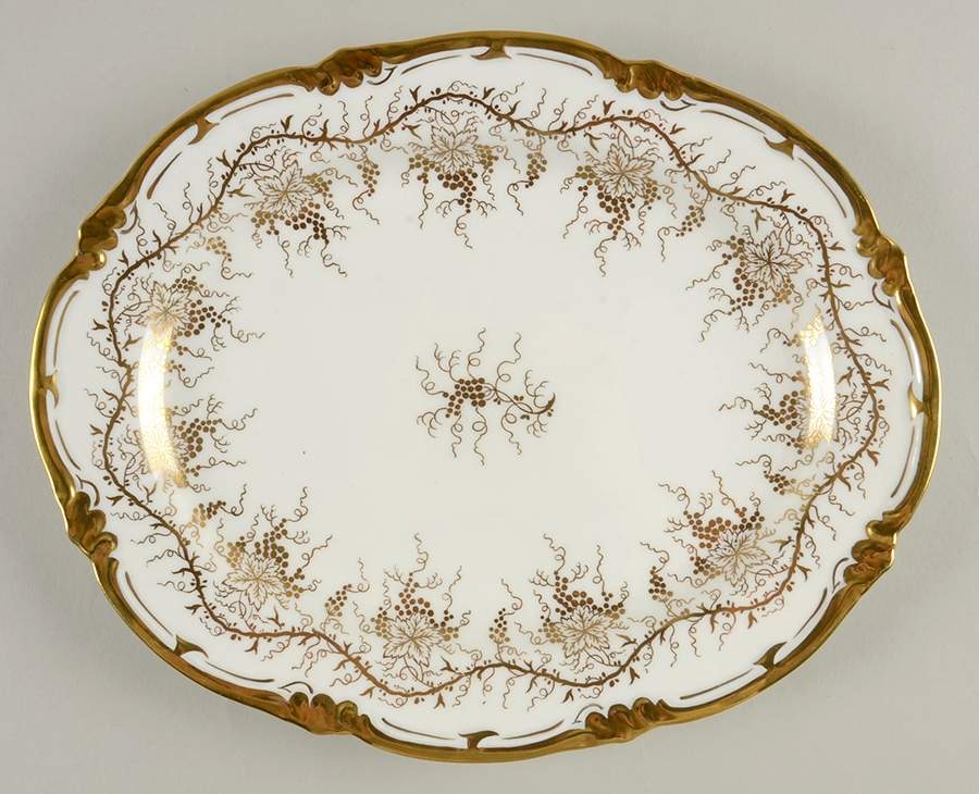 King's Plate White 11" Oval Serving Platter by Royal Cauldon-1