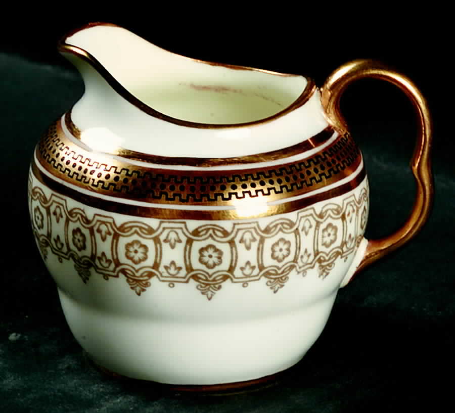 L4000 Breakfast Set, Individual Creamer Only by Royal Cauldon-1