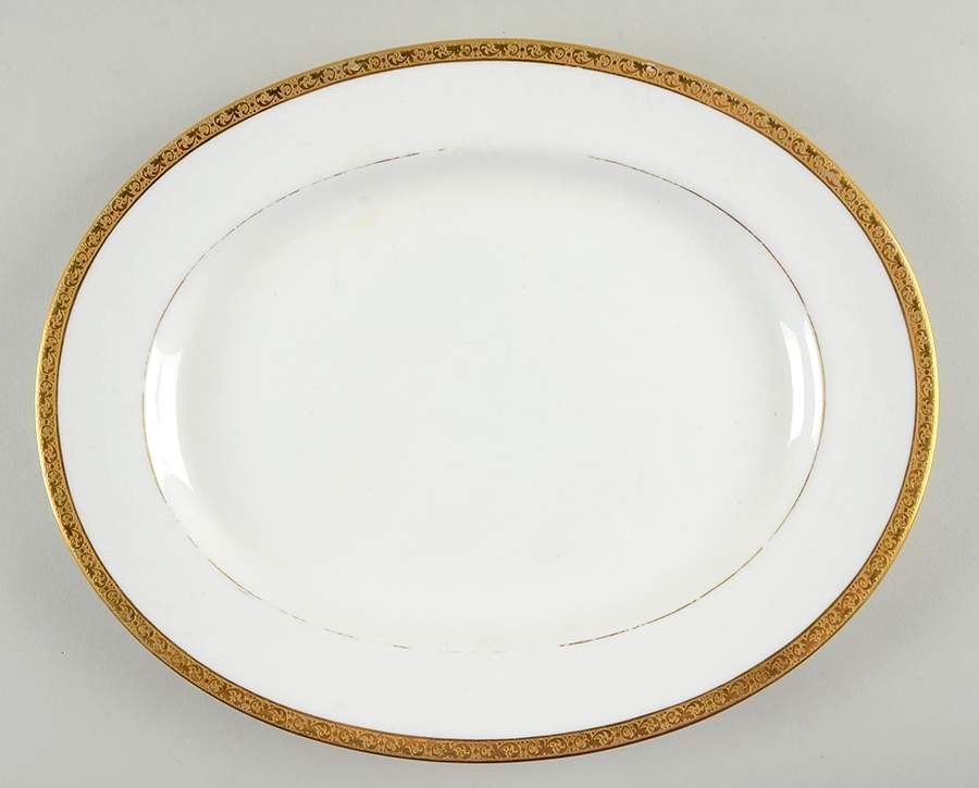 L4142 12" Oval Serving Platter by Royal Cauldon-1