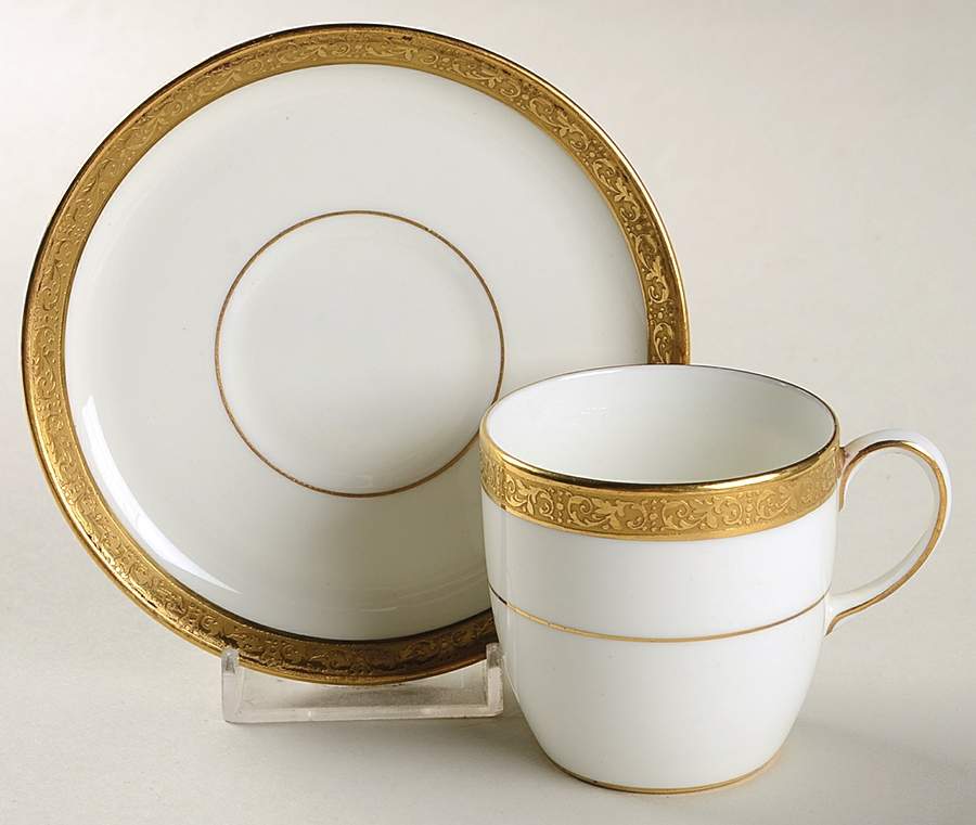 L4142 Flat Demitasse Cup & Saucer Set by Royal Cauldon-1
