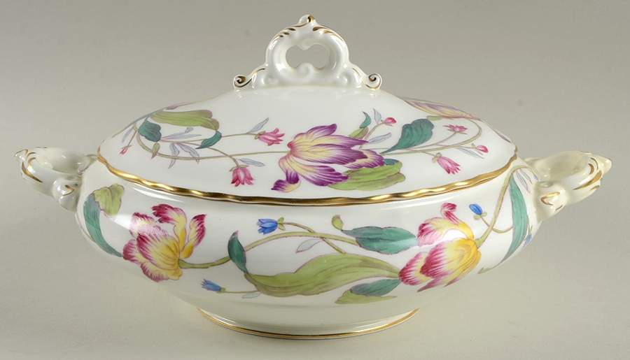 Malvern Round Covered Vegetable by Royal Cauldon-1