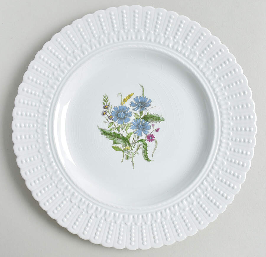 Norbury Luncheon Plate by Royal Cauldon-1