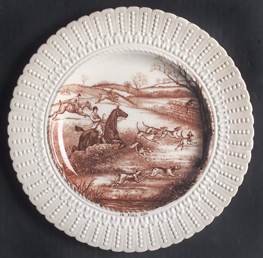 Hunt Brown (Scalloped) Luncheon Plate by Royal Cauldon-1