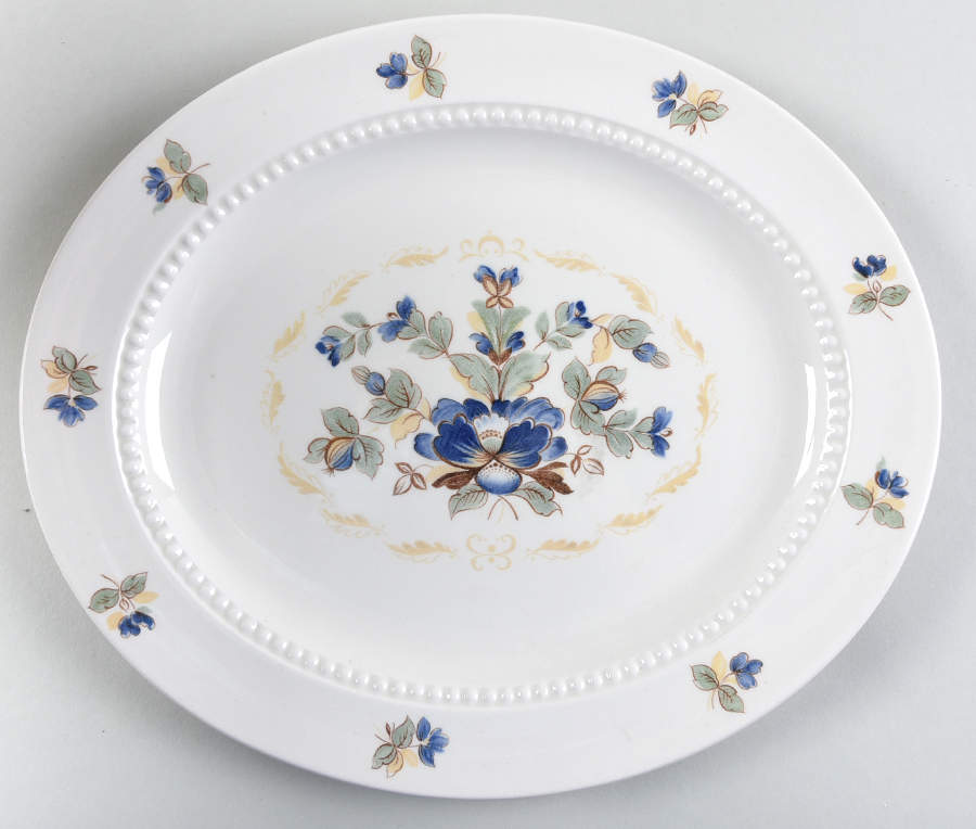 Truro 11" Oval Serving Platter by Royal Cauldon-1