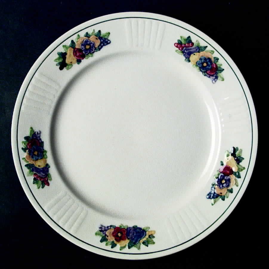 V5566 Luncheon Plate by Royal Cauldon-1