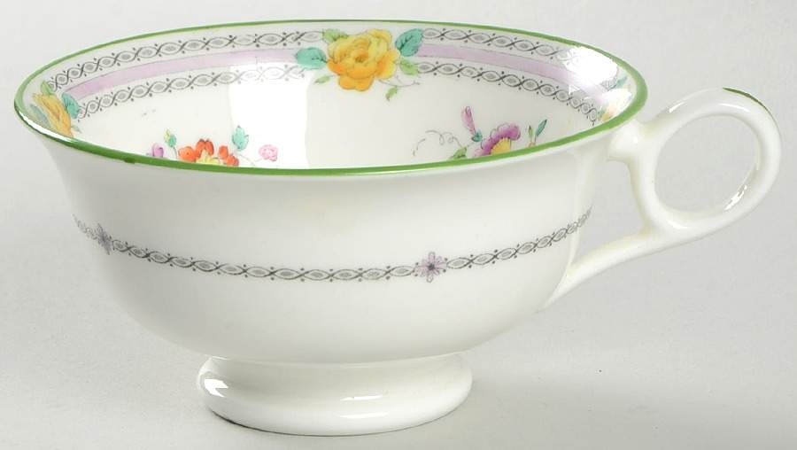 V840 Breakfast Cup by Royal Cauldon-1