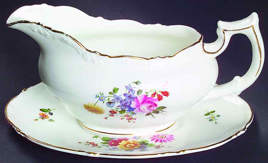 Marita Gravy Boat & Underplate by Royal Cauldon-1