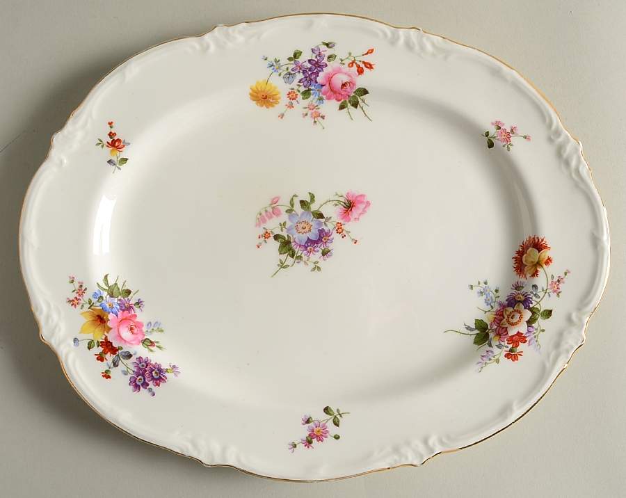 Marita 12" Oval Serving Platter by Royal Cauldon-1