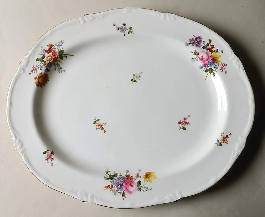 Marita 14" Oval Serving Platter by Royal Cauldon-1