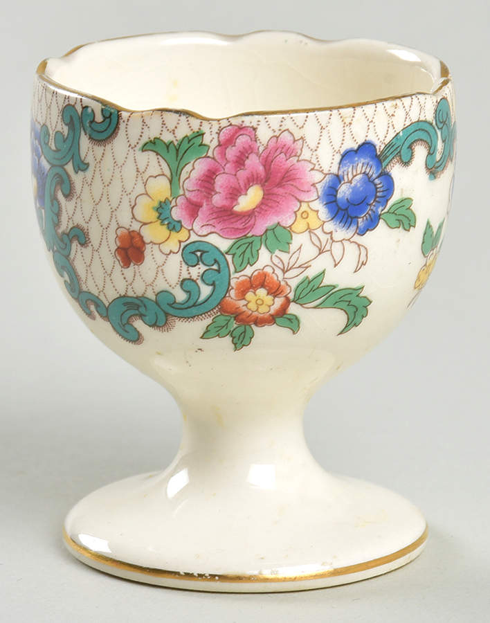 Victoria (Scalloped, Gold Trim) Single Egg Cup by Royal Cauldon-1