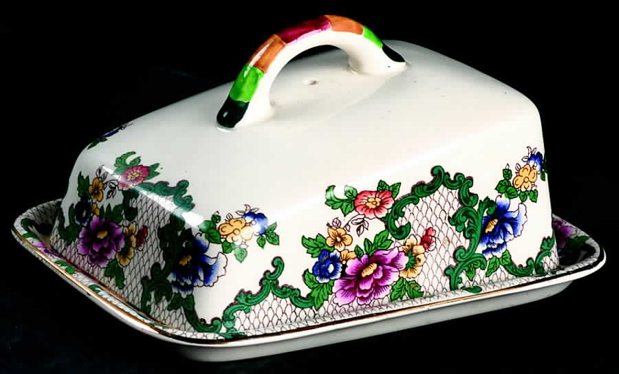 Victoria (Scalloped, Gold Trim) Cheese Dish with Lid (Wedge) by Royal Cauldon-1