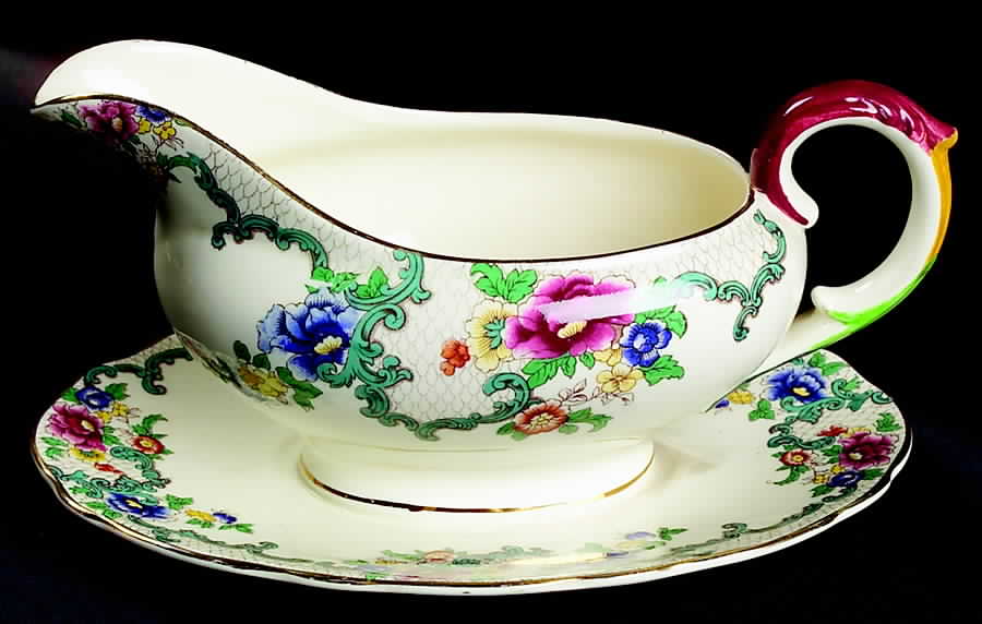 Victoria (Scalloped, Gold Trim) Gravy Boat with Attached Underplate by Royal Cauldon-1
