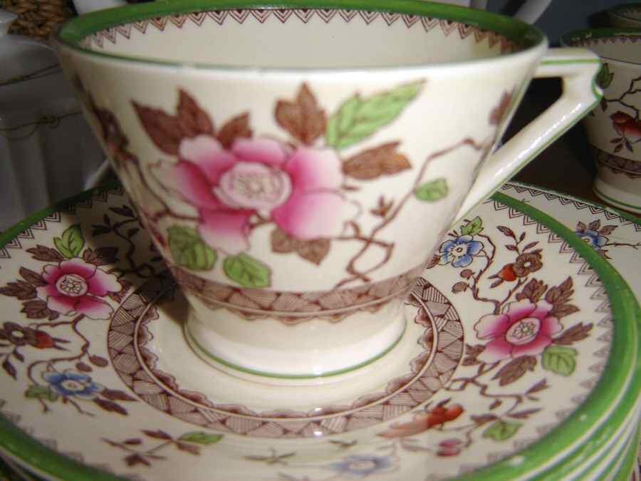 Z1278 Footed Cup & Saucer Set by Royal Cauldon-1