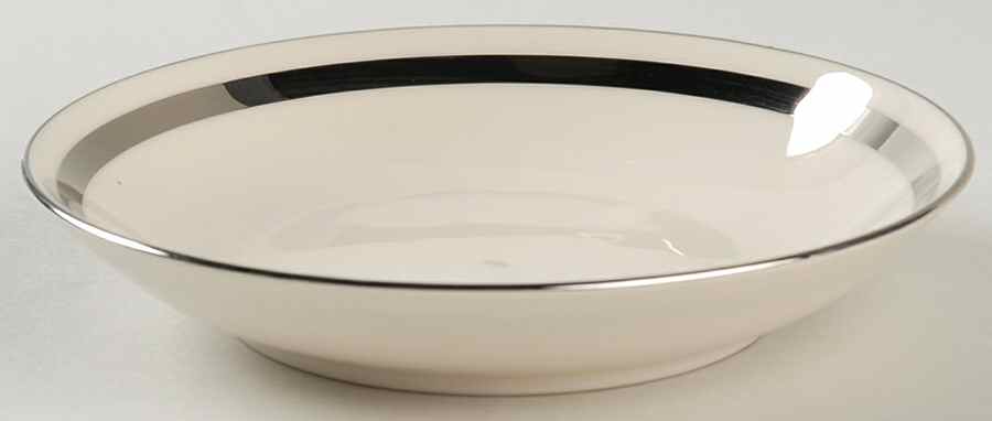 ROD2 Coupe Cereal Bowl by Royal Devon-1