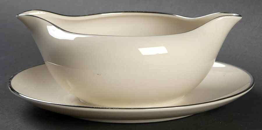 Simplicity Platinum Gravy Boat with Attached Underplate by Royal Devon-1