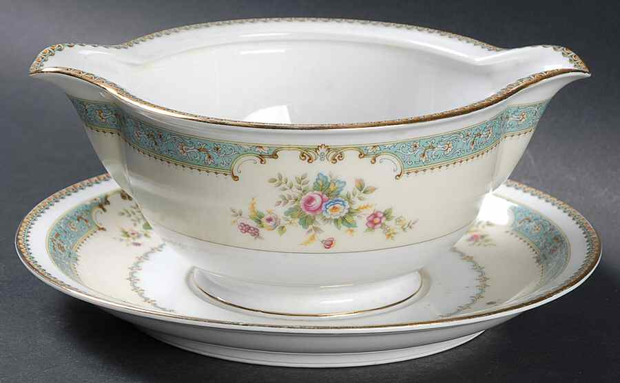 Atlanta Gravy Boat with Attached Underplate by Royal Embassy-1