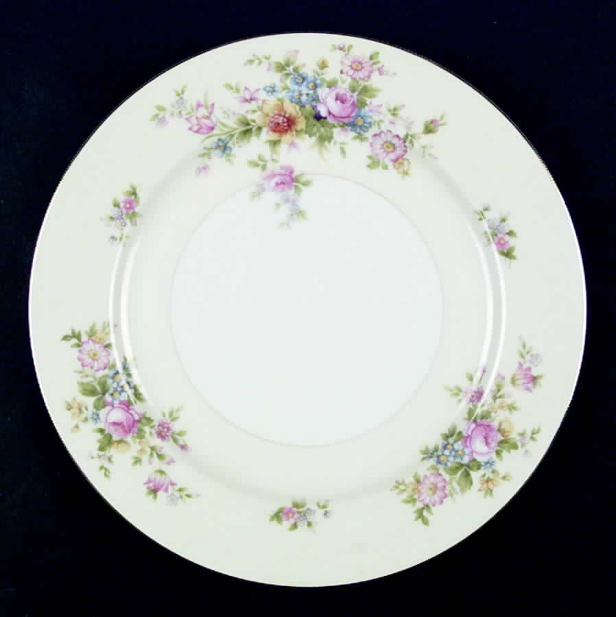 Fayette Dinner Plate by Royal Embassy-1