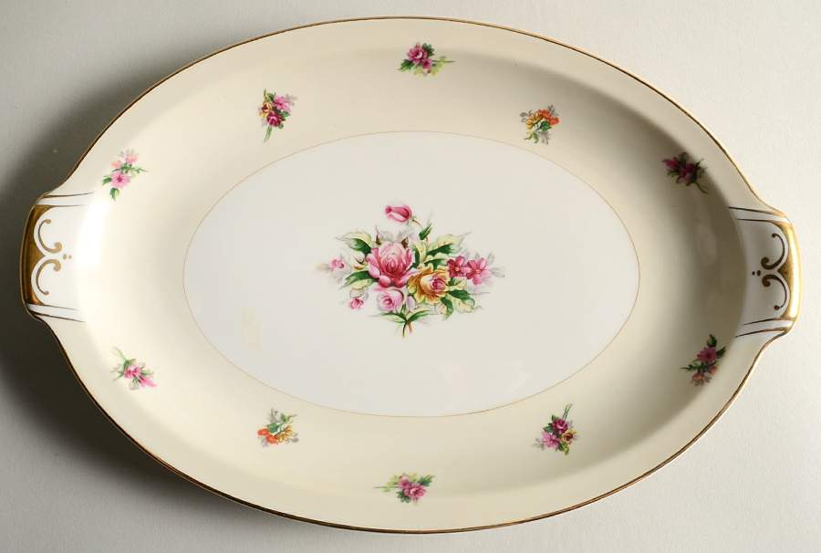 Pasadena 13" Oval Serving Platter by Royal Embassy-1