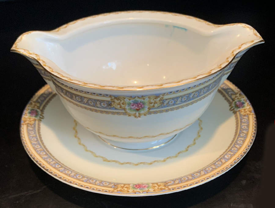 Peoria Gravy Boat with Attached Underplate by Royal Embassy-1