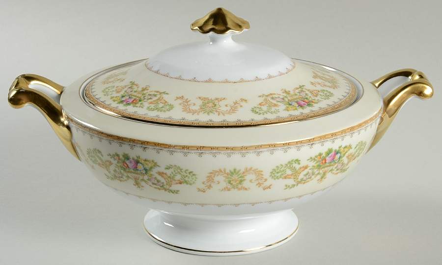 Pueblo Round Covered Vegetable by Royal Embassy-1