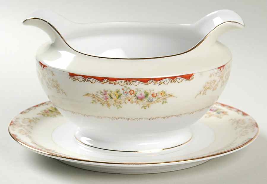 Reno Gravy Boat with Attached Underplate by Royal Embassy-1