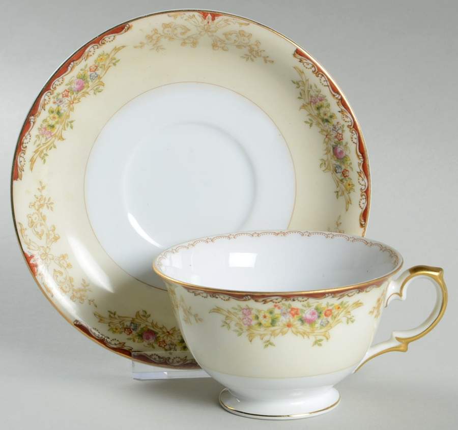 Reno Footed Cup & Saucer Set by Royal Embassy-1