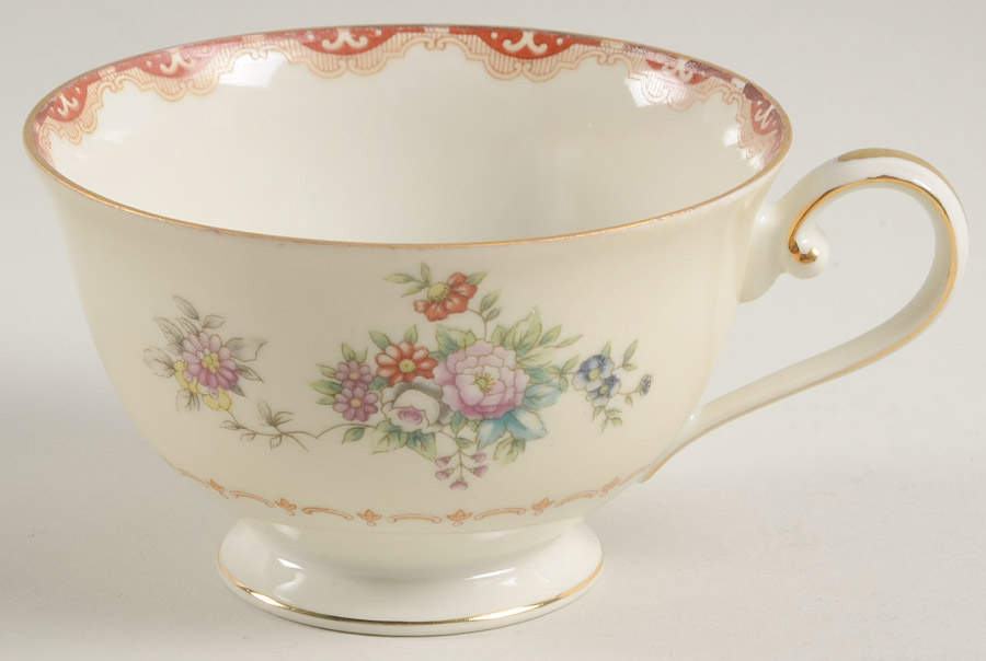 Rutland (Smooth Verge, Japan) Footed Cup by Royal Embassy-1