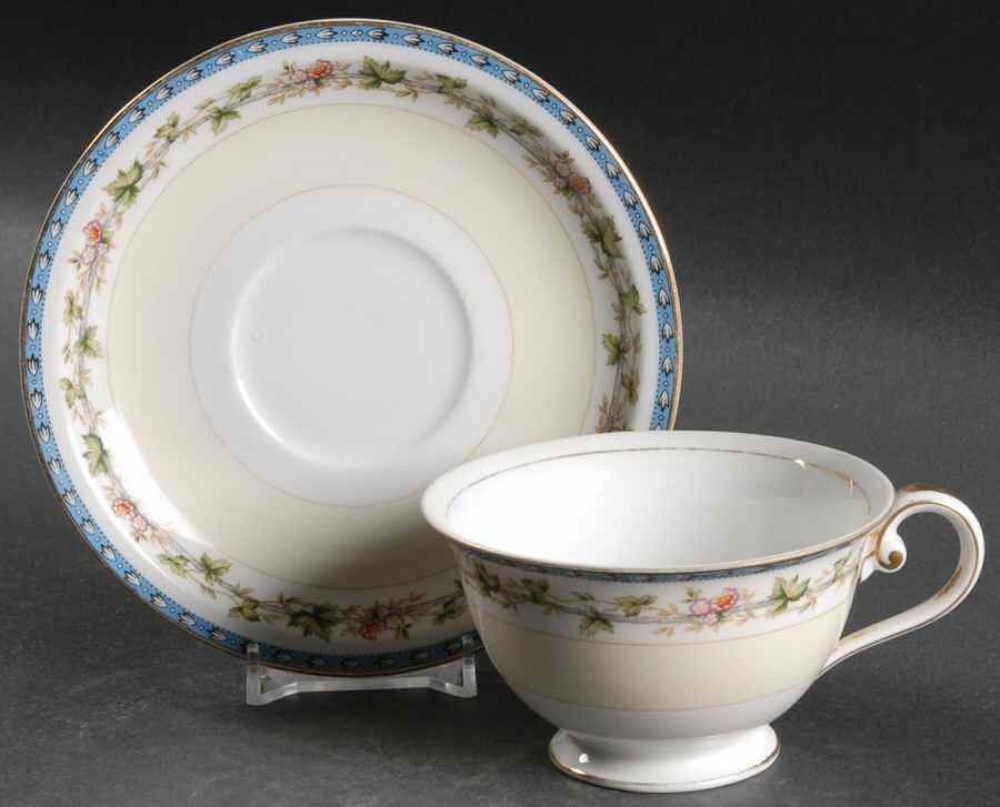 Tampa Footed Cup & Saucer Set by Royal Embassy-1