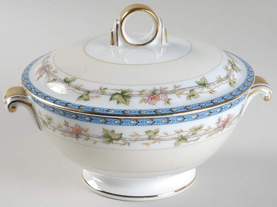 Tampa Sugar Bowl & Lid by Royal Embassy-1