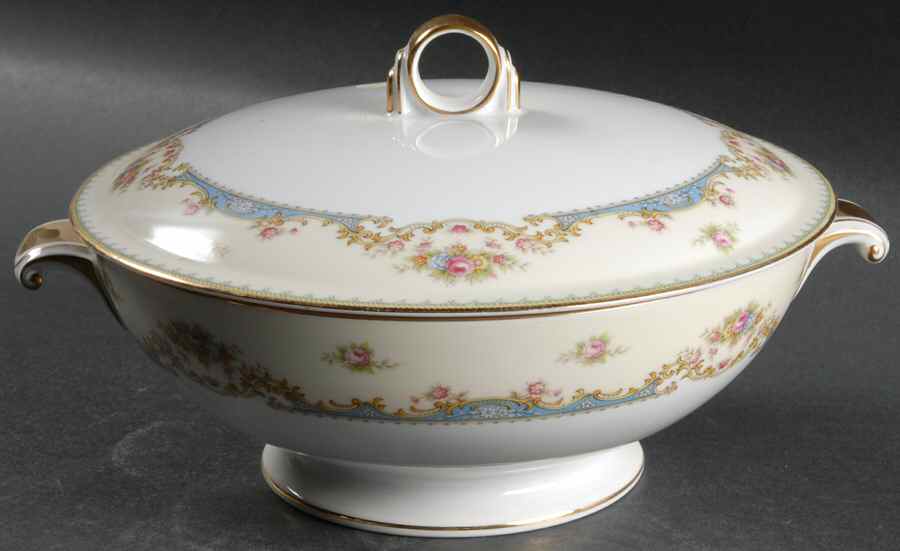 Wabash Round Covered Vegetable by Royal Embassy-1
