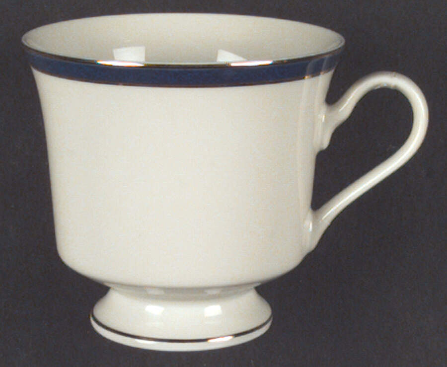 55042 Footed Cup by Royal Gallery-1