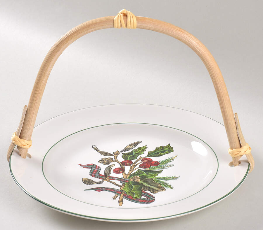 Garland 5 3/8"-5 5/8" Bamboo Handled Serving Plate  HC by Royal Gallery-1