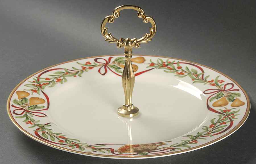 Queensberry Round Serving Plate with Handle (DP) by Royal Gallery-1