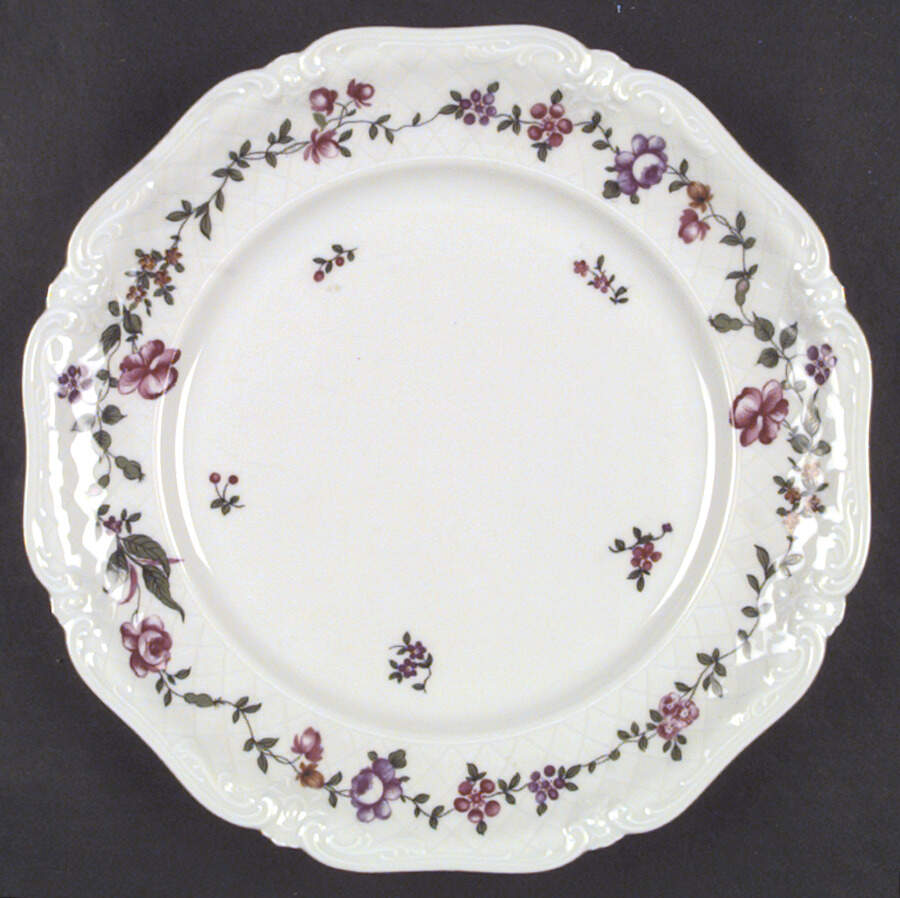 Victoria Dinner Plate by Royal Heidelberg-1