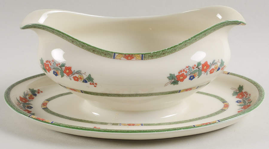 2364 Gravy Boat with Attached Underplate by Royal Ivory (Czech, Germany)-1