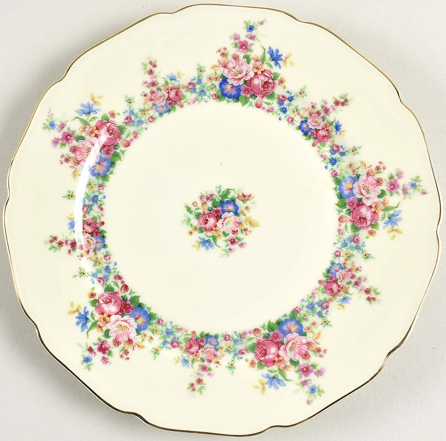 2661  Dinner Plate by Royal Ivory (Czech, Germany)-1