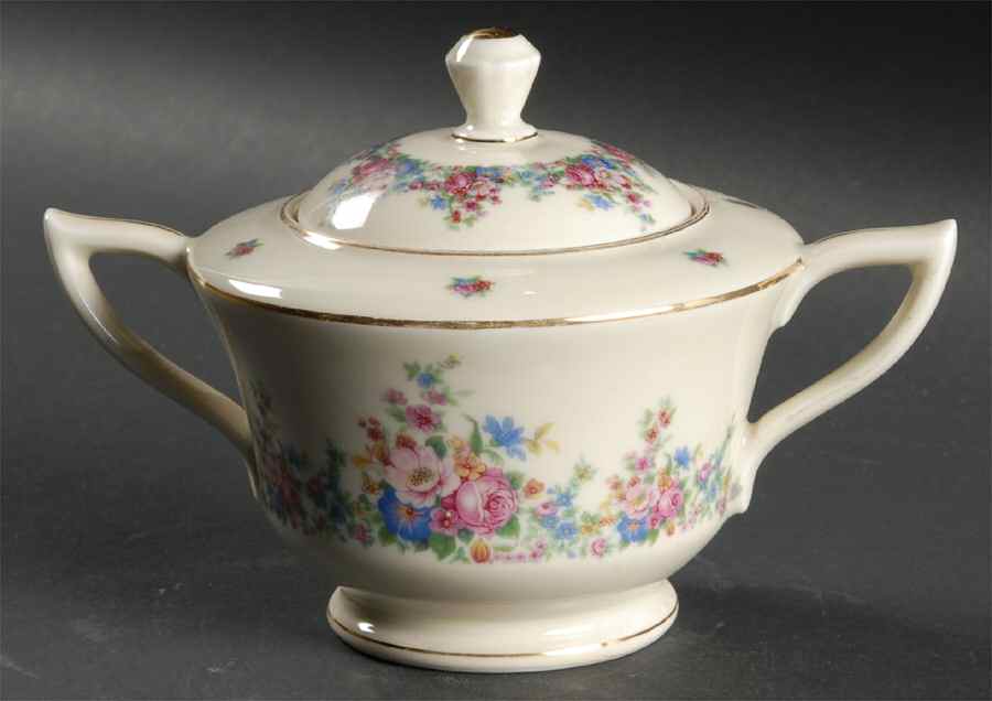 2661  Sugar Bowl & Lid by Royal Ivory (Czech, Germany)-1