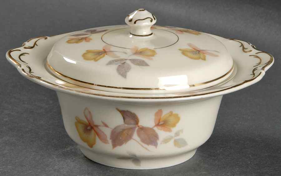 Autumn Sugar Bowl & Lid by Royal Ivory (Czech, Germany)-1