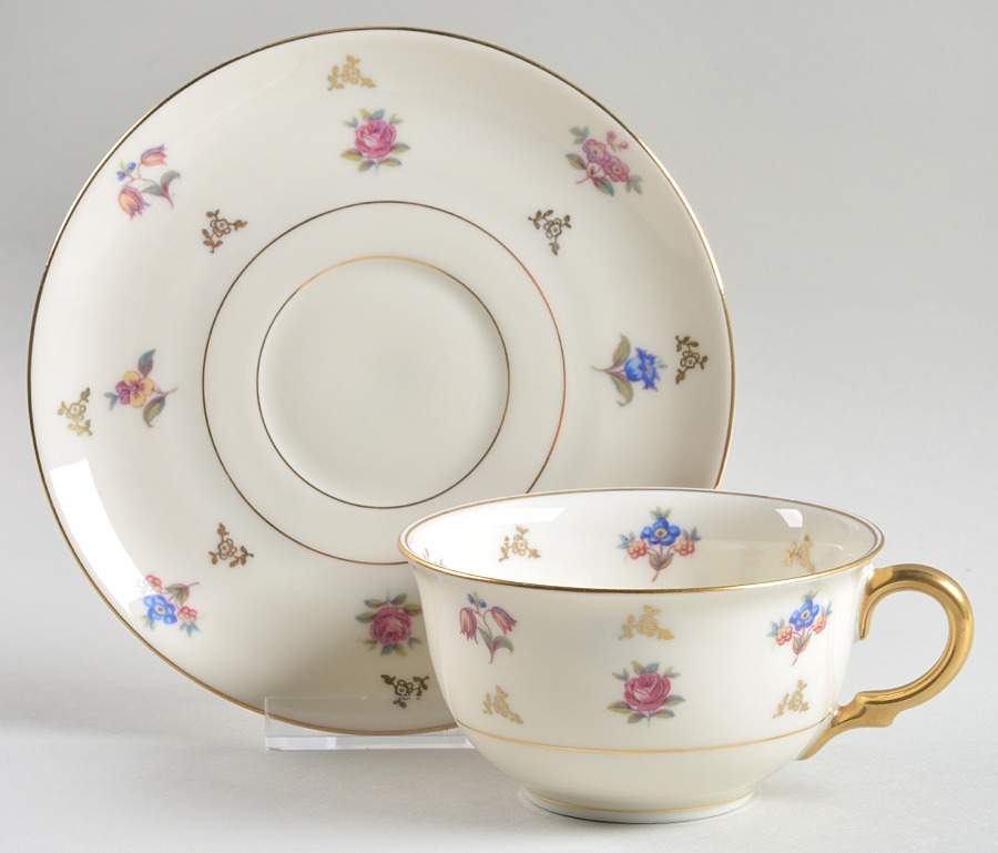 Biltmore Flat Cup & Saucer Set by Royal Ivory (Czech, Germany)-1