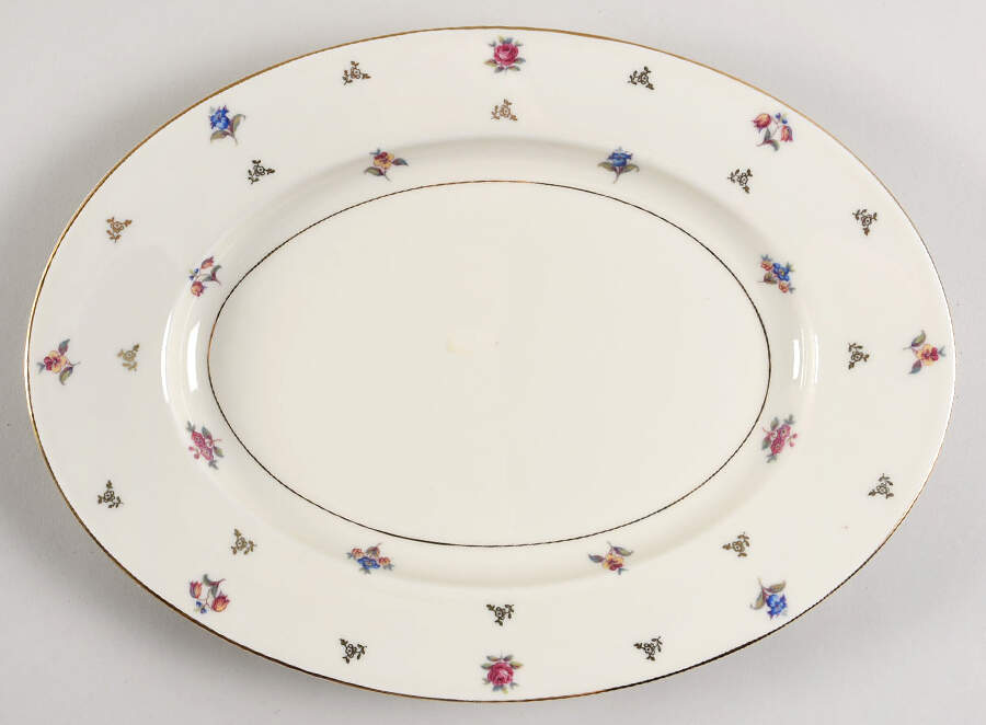 Biltmore 13" Oval Serving Platter by Royal Ivory (Czech, Germany)-1
