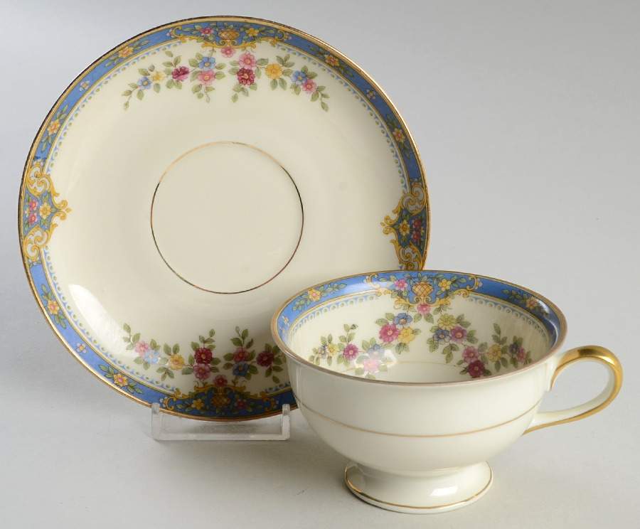 Chesly Footed Cup & Saucer Set by Royal Ivory (Czech, Germany)-1