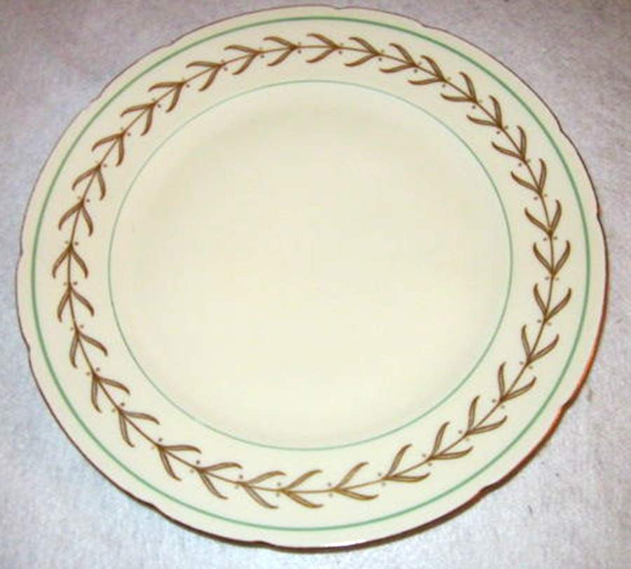 Queen Victoria Dinner Plate by Royal Ivory (Czech, Germany)-1